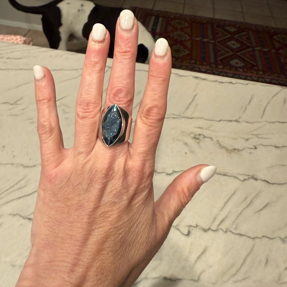 Sterling Silver and Druze Ring Signed by Artist - Picture 13 of 16
